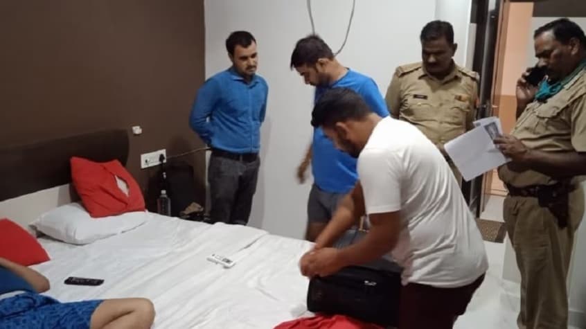 होटल के कमरे में गर्लफ्रेंड की हत्या, फिर बॉयफ्रेंड ने किया ये काम