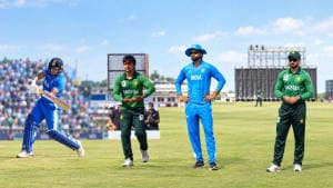 Asian Games 2026: पाकिस्तान को हराकर भारत ने जीता गोल्ड Asian Games 2026: पाकिस्तान को हराकर भारत ने जीता गोल्ड