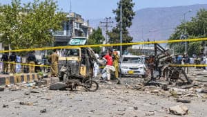 Pakistan Bombing: Kohat में बड़ा फिदायीन हमला, 21 मौतें Pakistan Bombing: Kohat में बड़ा फिदायीन हमला, 21 मौतें