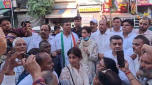 कालका में कांग्रेस का ‘वोट बचाओ–देश बचाओ’ अभियान, कुमारी सैलजा ने भाजपा से मांगा 20 प्रमुख चुनावी वादों का हिसाब कालका में कांग्रेस का ‘वोट बचाओ–देश बचाओ’ अभियान, कुमारी सैलजा ने भाजपा से मांगा 20 प्रमुख चुनावी वादों का हिसाब