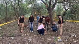 चंडीगढ़ में नैतिक हत्याकांड के आरोपी से पुलिस की मुठभेड़, ASI प्रदीप को लगी गोली; जवाबी फायरिंग में आरोपी घायल चंडीगढ़ में नैतिक हत्याकांड के आरोपी से पुलिस की मुठभेड़, ASI प्रदीप को लगी गोली; जवाबी फायरिंग में आरोपी घायल