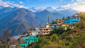 Uttarakhand हेलीकॉप्टर Crash में 6 की मौत की आशंका Uttarakhand हेलीकॉप्टर Crash में 6 की मौत की आशंका
