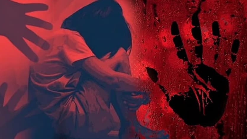 तेलंगाना- दसवीं की छात्रा से गैंगरेप, 9 दरिंदों ने दिया वारदात को अंजाम तेलंगाना- दसवीं की छात्रा से गैंगरेप, 9 दरिंदों ने दिया वारदात को अंजाम