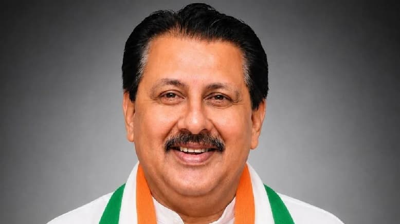 हरियाणा में बिजली व्यवस्था पर संकट के बादल: निजी कंपनी को 25 साल का लाइसेंस देने के फैसले पर भाजपा सरकार जवाब दे — संजय दत्त हरियाणा में बिजली व्यवस्था पर संकट के बादल: निजी कंपनी को 25 साल का लाइसेंस देने के फैसले पर भाजपा सरकार जवाब दे — संजय दत्त